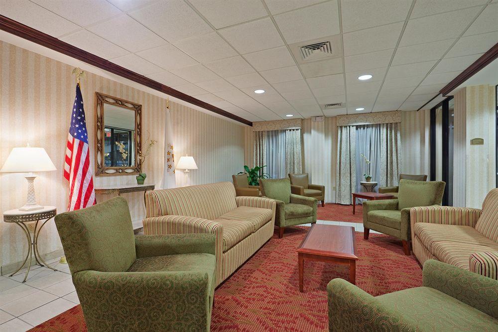 Holiday Inn Express Hotel & Suites Providence-Woonsocket By Ihg İç mekan fotoğraf