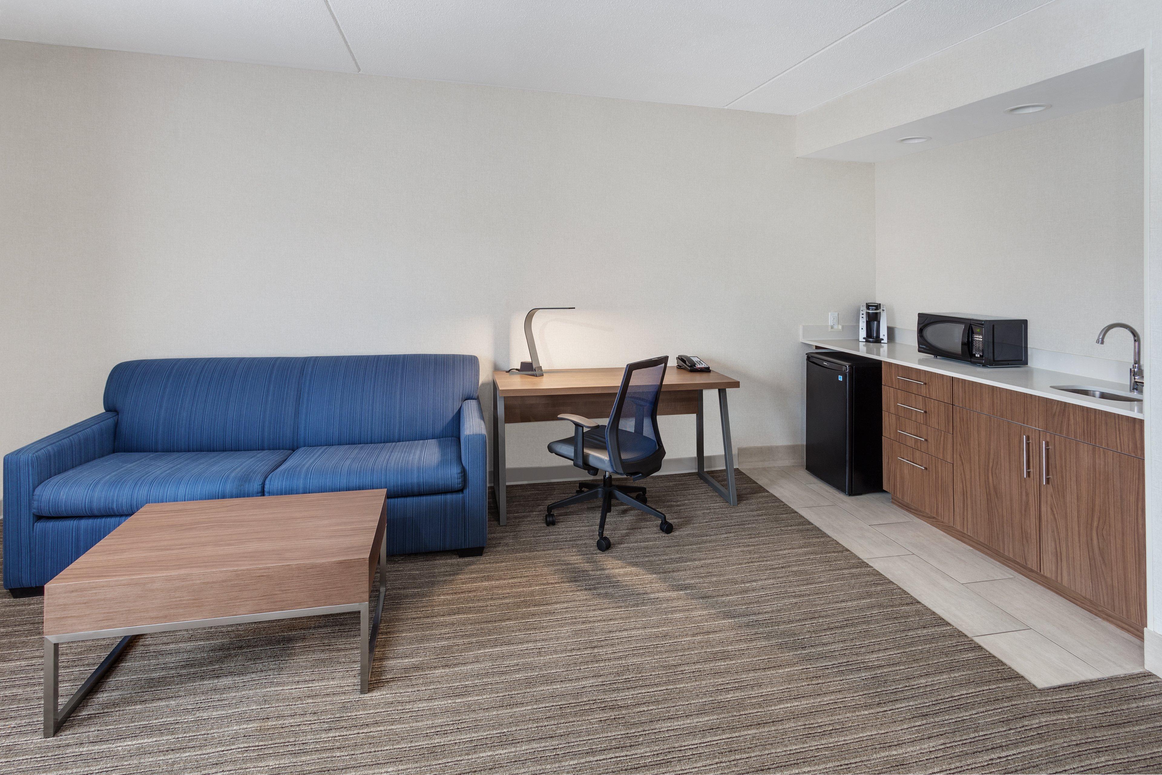 Holiday Inn Express Hotel & Suites Providence-Woonsocket By Ihg Dış mekan fotoğraf