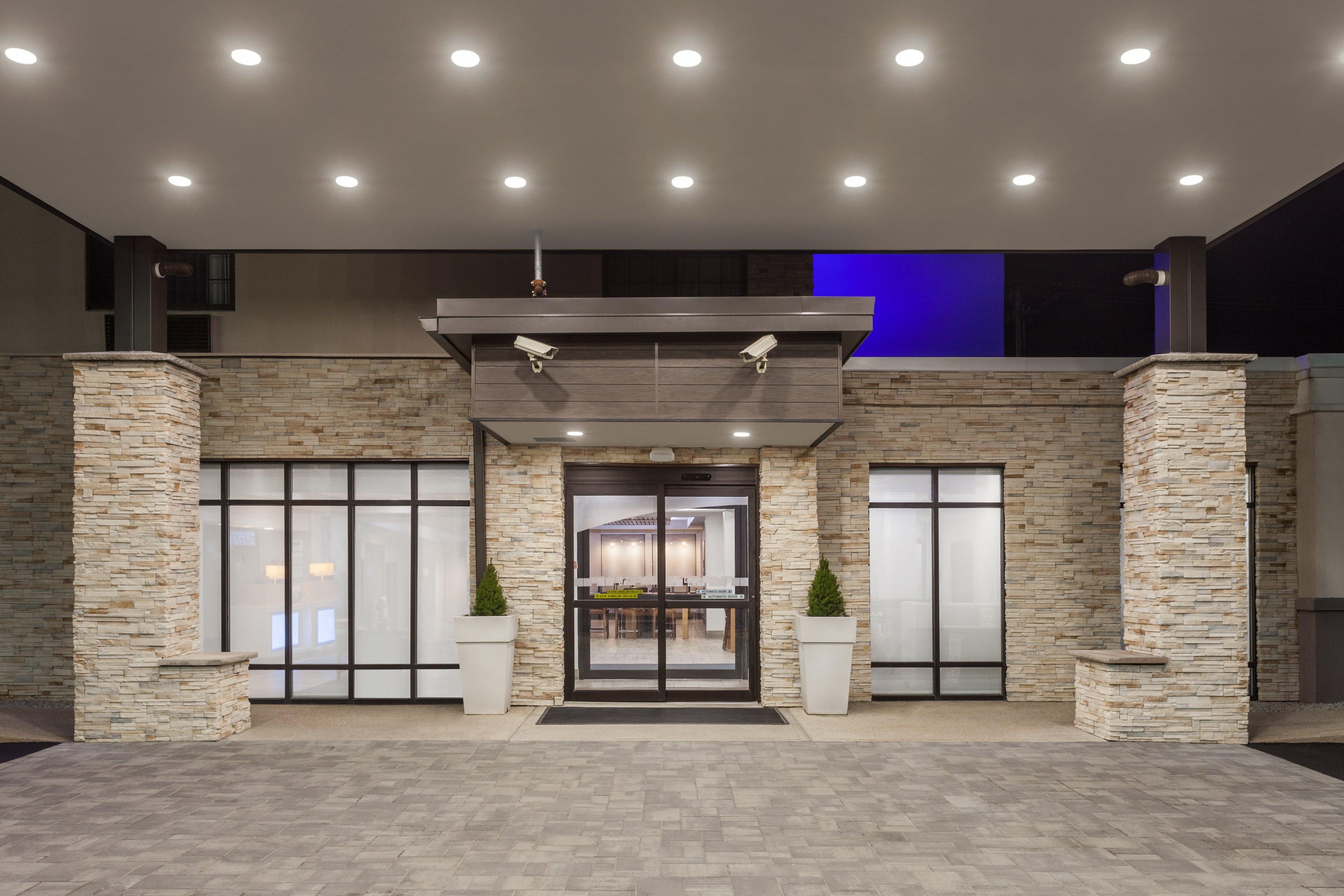 Holiday Inn Express Hotel & Suites Providence-Woonsocket By Ihg Dış mekan fotoğraf