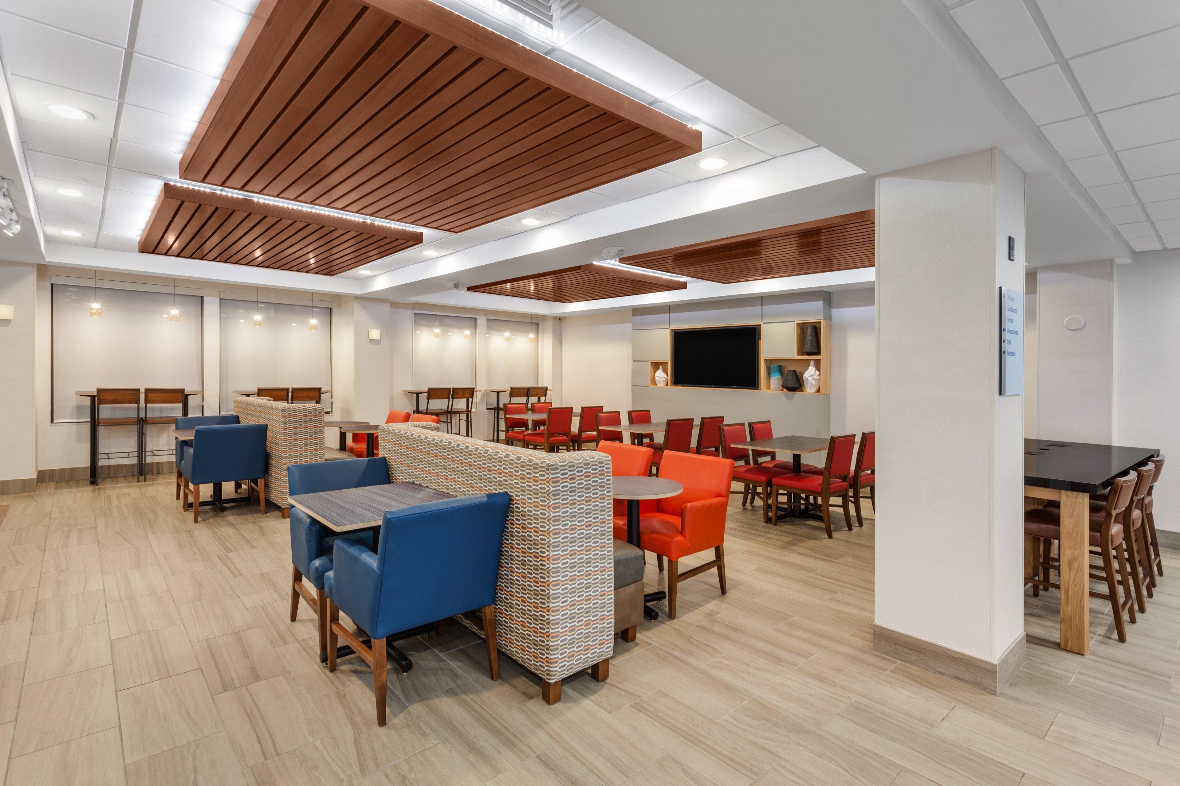 Holiday Inn Express Hotel & Suites Providence-Woonsocket By Ihg Dış mekan fotoğraf
