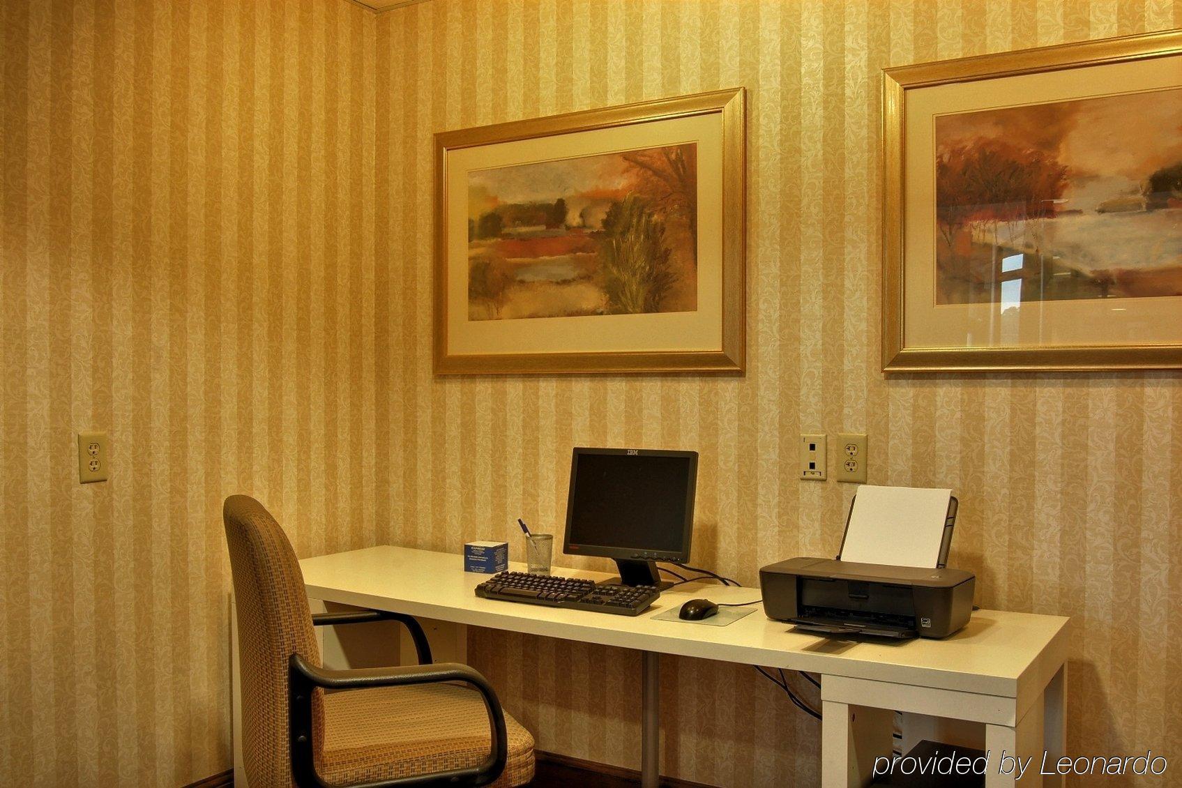 Holiday Inn Express Hotel & Suites Providence-Woonsocket By Ihg İş olanakları fotoğraf