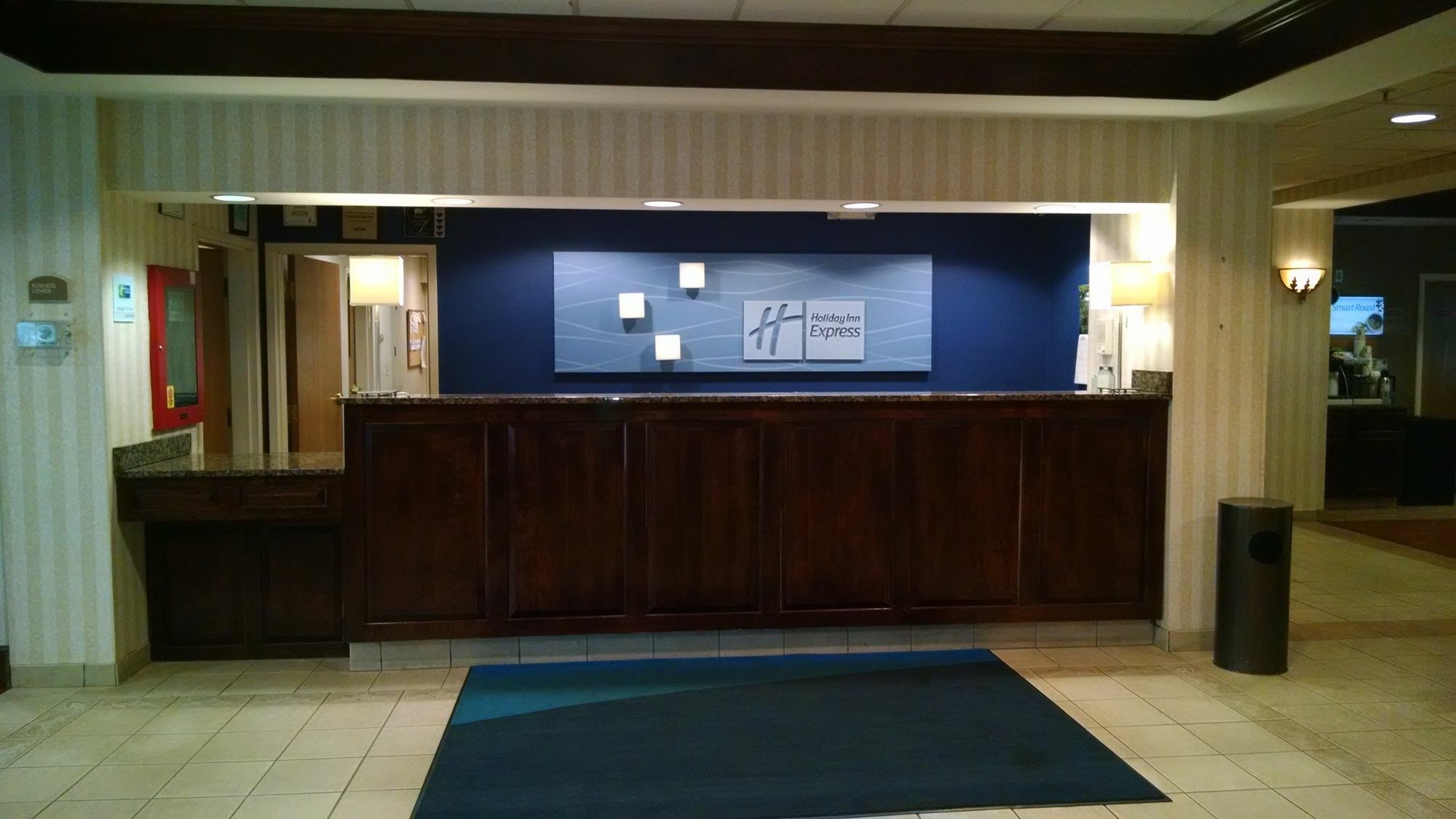 Holiday Inn Express Hotel & Suites Providence-Woonsocket By Ihg Dış mekan fotoğraf